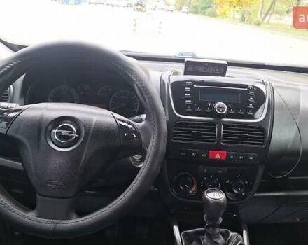 Синій Опель Комбо вант.-пас., об'ємом двигуна 1.6 л та пробігом 193 тис. км за 11400 $, фото 20 на Automoto.ua