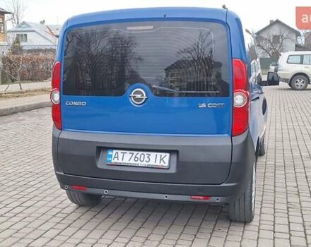 Синий Опель Комбо груз.-пасс., объемом двигателя 1.6 л и пробегом 193 тыс. км за 10800 $, фото 10 на Automoto.ua