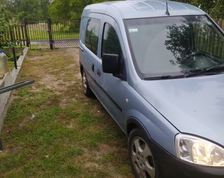 Синій Опель Комбо вант.-пас., об'ємом двигуна 1.7 л та пробігом 320 тис. км за 3243 $, фото 1 на Automoto.ua
