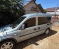 Синій Опель Комбо вант.-пас., об'ємом двигуна 1.6 л та пробігом 240 тис. км за 4504 $, фото 2 на Automoto.ua