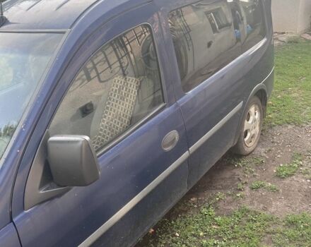 Синій Опель Комбо вант.-пас., об'ємом двигуна 1.7 л та пробігом 380 тис. км за 2600 $, фото 2 на Automoto.ua