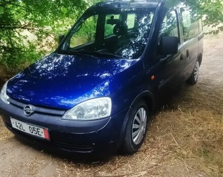 Синий Опель Комбо груз.-пасс., объемом двигателя 0 л и пробегом 300 тыс. км за 1600 $, фото 1 на Automoto.ua