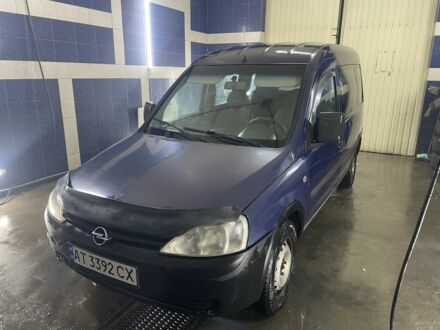Синий Опель Комбо груз.-пасс., объемом двигателя 1.7 л и пробегом 478 тыс. км за 2600 $, фото 1 на Automoto.ua