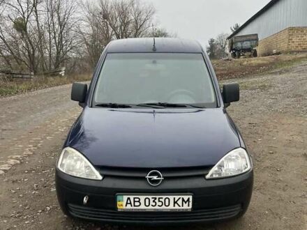Синий Опель Комбо груз.-пасс., объемом двигателя 1.7 л и пробегом 243 тыс. км за 3400 $, фото 1 на Automoto.ua