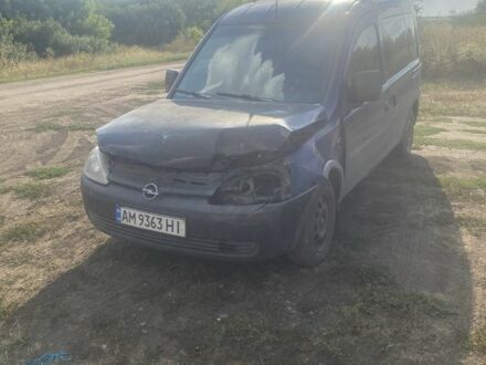 Синій Опель Комбо вант.-пас., об'ємом двигуна 1.7 л та пробігом 400 тис. км за 2006 $, фото 1 на Automoto.ua