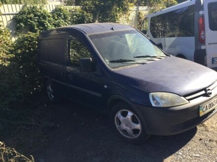 Синий Опель Комбо груз.-пасс., объемом двигателя 1.4 л и пробегом 220 тыс. км за 3400 $, фото 1 на Automoto.ua