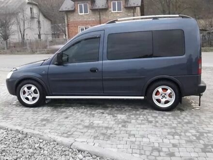Синий Опель Комбо груз.-пасс., объемом двигателя 0 л и пробегом 233 тыс. км за 1862 $, фото 1 на Automoto.ua