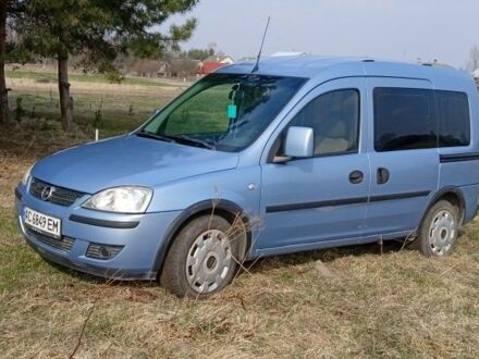 Синий Опель Комбо груз.-пасс., объемом двигателя 1.6 л и пробегом 295 тыс. км за 5200 $, фото 1 на Automoto.ua