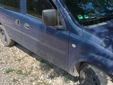 Опель Комбо вант.-пас. 2008 у Кам'янське (Дніпродзержинськ) на Automoto.ua Синій Опель Комбо вант.-пас., об'ємом двигуна 0 л та пробігом 10 тис. км за 2950 $, фото 1 на Automoto.ua
