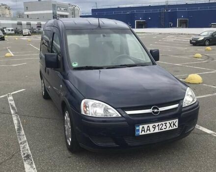 Синій Опель Комбо вант.-пас., об'ємом двигуна 1.36 л та пробігом 135 тис. км за 6400 $, фото 1 на Automoto.ua