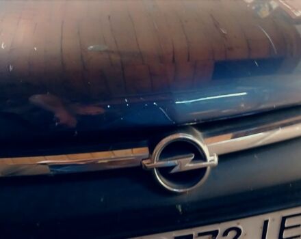 Синій Опель Комбо вант.-пас., об'ємом двигуна 1.4 л та пробігом 260 тис. км за 5802 $, фото 1 на Automoto.ua