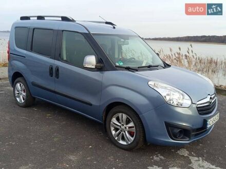 Опель Комбо вант.-пас. 2012 у Шацькі на Automoto.ua Синій Опель Комбо вант.-пас., об'ємом двигуна 1.6 л та пробігом 263 тис. км за 7500 $, фото 1 на Automoto.ua