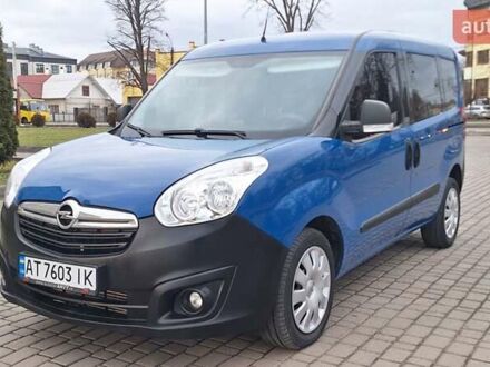 Синий Опель Комбо груз.-пасс., объемом двигателя 1.6 л и пробегом 193 тыс. км за 10800 $, фото 1 на Automoto.ua