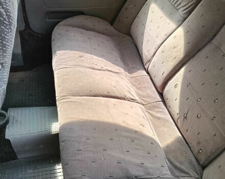 Зеленый Опель Комбо груз.-пасс., объемом двигателя 1.6 л и пробегом 368 тыс. км за 2600 $, фото 8 на Automoto.ua