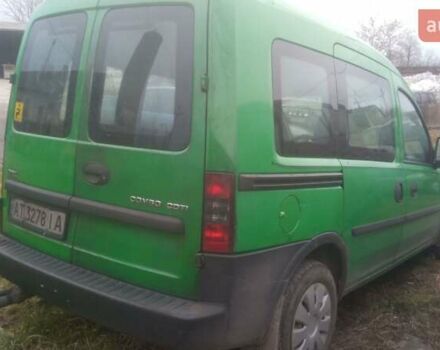 Зелений Опель Комбо вант.-пас., об'ємом двигуна 1.2 л та пробігом 325 тис. км за 1800 $, фото 3 на Automoto.ua