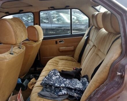 Коричневий Опель Коммандор, об'ємом двигуна 2.5 л та пробігом 475 тис. км за 800 $, фото 6 на Automoto.ua