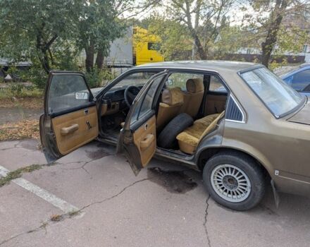 Коричневый Опель Коммандор, объемом двигателя 0 л и пробегом 70 тыс. км за 480 $, фото 7 на Automoto.ua