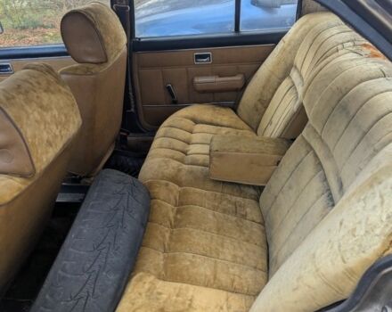 Коричневый Опель Коммандор, объемом двигателя 0 л и пробегом 70 тыс. км за 480 $, фото 6 на Automoto.ua