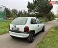 Белый Опель Корса, объемом двигателя 1.2 л и пробегом 123 тыс. км за 1100 $, фото 3 на Automoto.ua