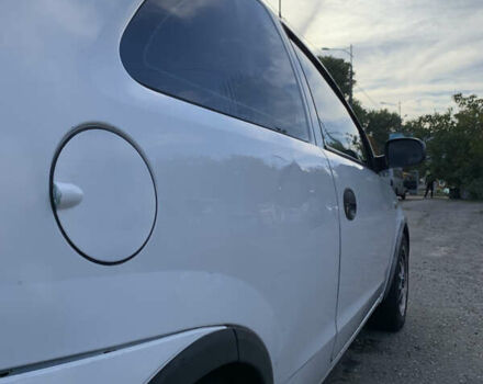 Опель Корса 2004 в Днепре (Днепропетровске) на Automoto.ua Белый Опель Корса, объемом двигателя 1.3 л и пробегом 300 тыс. км за 2800 $, фото 7 на Automoto.ua