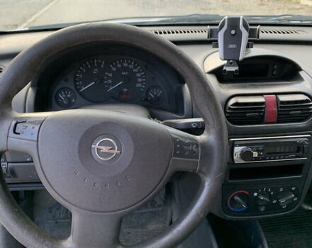 Опель Корса 2004 в Днепре (Днепропетровске) на Automoto.ua Белый Опель Корса, объемом двигателя 1.3 л и пробегом 300 тыс. км за 2800 $, фото 15 на Automoto.ua