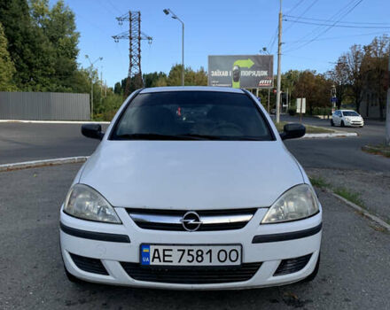Опель Корса 2004 в Днепре (Днепропетровске) на Automoto.ua Белый Опель Корса, объемом двигателя 1.3 л и пробегом 300 тыс. км за 2800 $, фото 4 на Automoto.ua