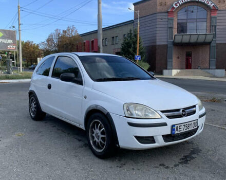 Опель Корса 2004 в Днепре (Днепропетровске) на Automoto.ua Белый Опель Корса, объемом двигателя 1.3 л и пробегом 300 тыс. км за 2800 $, фото 1 на Automoto.ua