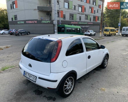 Опель Корса 2004 в Днепре (Днепропетровске) на Automoto.ua Белый Опель Корса, объемом двигателя 1.3 л и пробегом 300 тыс. км за 2800 $, фото 11 на Automoto.ua
