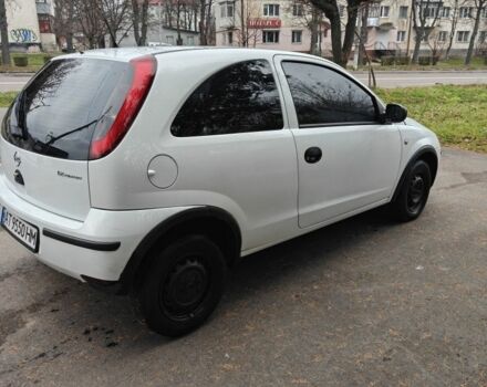 Белый Опель Корса, объемом двигателя 1.2 л и пробегом 196 тыс. км за 2600 $, фото 3 на Automoto.ua