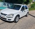 Белый Опель Корса, объемом двигателя 1.25 л и пробегом 280 тыс. км за 2999 $, фото 1 на Automoto.ua