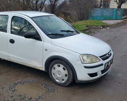 Белый Опель Корса, объемом двигателя 1.3 л и пробегом 280 тыс. км за 1700 $, фото 1 на Automoto.ua