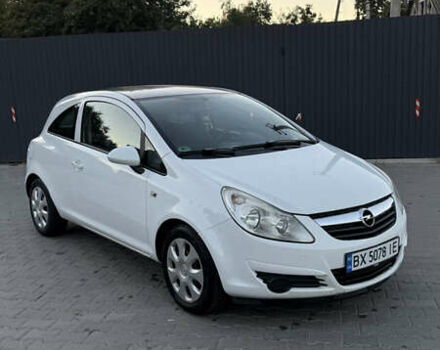 Білий Опель Корса, об'ємом двигуна 1 л та пробігом 250 тис. км за 4200 $, фото 2 на Automoto.ua