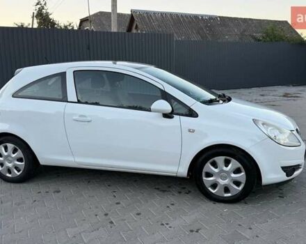 Белый Опель Корса, объемом двигателя 1 л и пробегом 250 тыс. км за 4200 $, фото 6 на Automoto.ua