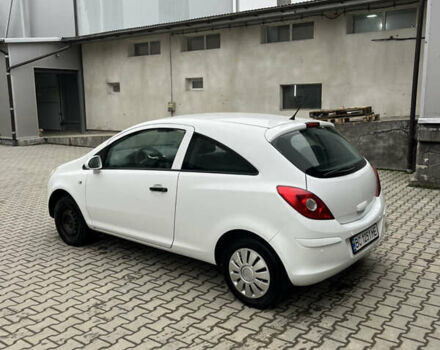 Белый Опель Корса, объемом двигателя 1.23 л и пробегом 349 тыс. км за 2850 $, фото 6 на Automoto.ua