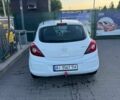 Белый Опель Корса, объемом двигателя 1 л и пробегом 250 тыс. км за 3500 $, фото 3 на Automoto.ua