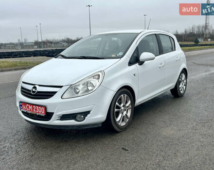 Белый Опель Корса, объемом двигателя 1.2 л и пробегом 131 тыс. км за 6300 $, фото 9 на Automoto.ua