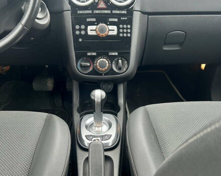 Белый Опель Корса, объемом двигателя 1.2 л и пробегом 131 тыс. км за 6300 $, фото 14 на Automoto.ua