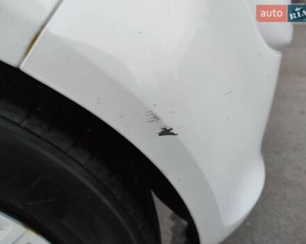 Білий Опель Корса, об'ємом двигуна 1.3 л та пробігом 245 тис. км за 4500 $, фото 3 на Automoto.ua