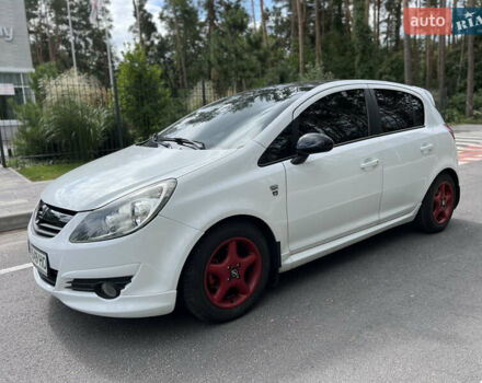 Білий Опель Корса, об'ємом двигуна 1.25 л та пробігом 213 тис. км за 5700 $, фото 3 на Automoto.ua