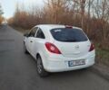 Белый Опель Корса, объемом двигателя 1.23 л и пробегом 240 тыс. км за 4000 $, фото 4 на Automoto.ua