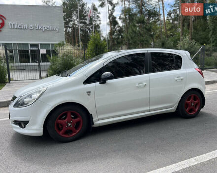 Білий Опель Корса, об'ємом двигуна 1.25 л та пробігом 213 тис. км за 5700 $, фото 4 на Automoto.ua