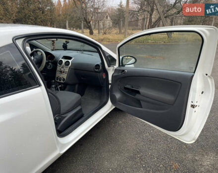 Білий Опель Корса, об'ємом двигуна 1.2 л та пробігом 300 тис. км за 3900 $, фото 9 на Automoto.ua