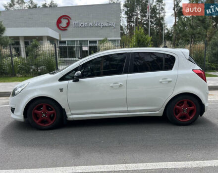 Білий Опель Корса, об'ємом двигуна 1.25 л та пробігом 213 тис. км за 5700 $, фото 5 на Automoto.ua