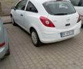 Белый Опель Корса, объемом двигателя 1.23 л и пробегом 165 тыс. км за 3300 $, фото 2 на Automoto.ua