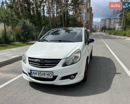 Білий Опель Корса, об'ємом двигуна 1.25 л та пробігом 213 тис. км за 5700 $, фото 1 на Automoto.ua