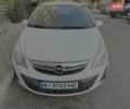 Білий Опель Корса, об'ємом двигуна 1.25 л та пробігом 257 тис. км за 5500 $, фото 4 на Automoto.ua
