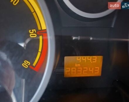 Белый Опель Корса, объемом двигателя 1.2 л и пробегом 280 тыс. км за 5100 $, фото 4 на Automoto.ua