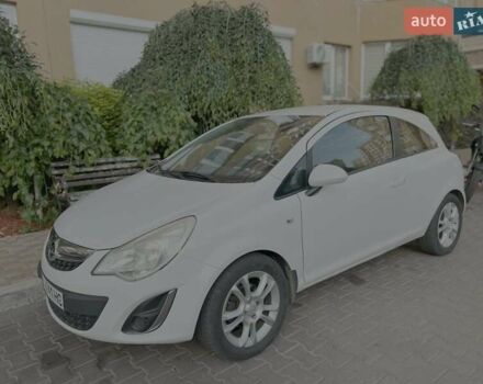 Білий Опель Корса, об'ємом двигуна 1.25 л та пробігом 257 тис. км за 5500 $, фото 1 на Automoto.ua