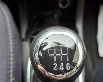 Белый Опель Корса, объемом двигателя 1.2 л и пробегом 280 тыс. км за 5100 $, фото 2 на Automoto.ua