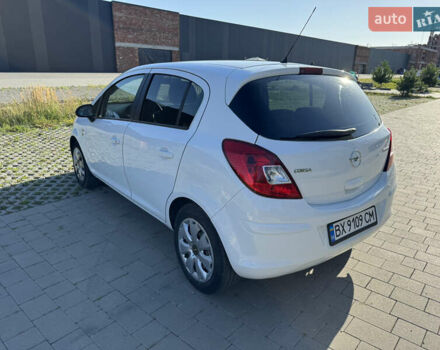 Білий Опель Корса, об'ємом двигуна 1.25 л та пробігом 206 тис. км за 4900 $, фото 8 на Automoto.ua